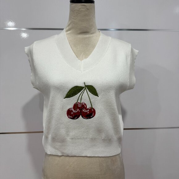 NEW Cherry Embroidered Knit Vest in White, Size M - Picture 9 of 15